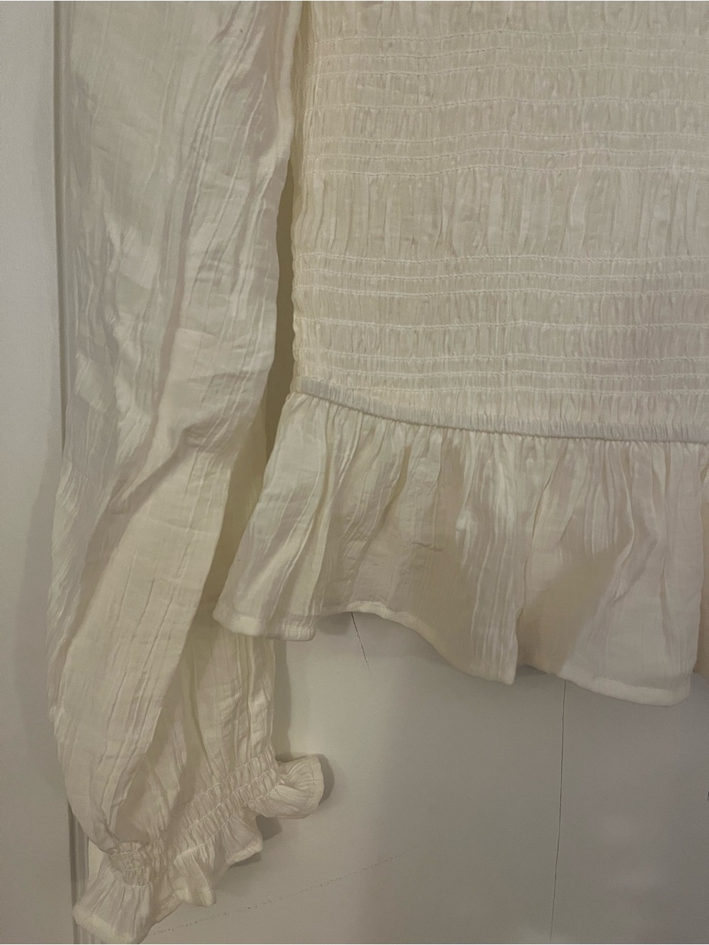 Ricki’s Smocked Peplum Blouse Size S - Picture 10 of 10